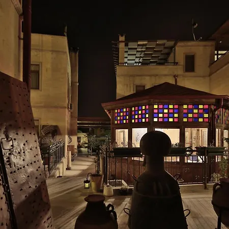 ロイヤル ストーン ハウシズ