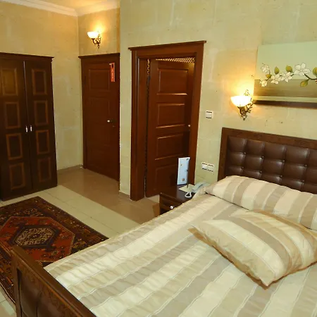 ロイヤル ストーン ハウシズ