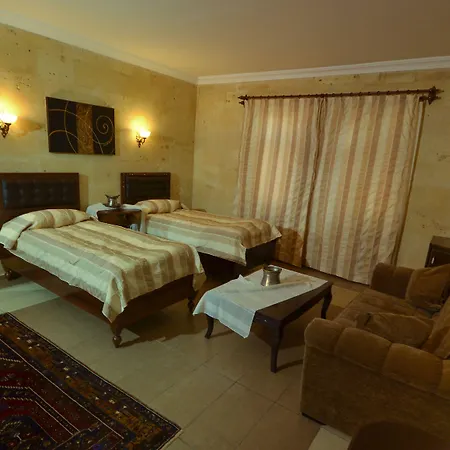 ロイヤル ストーン ハウシズ ギョレメ