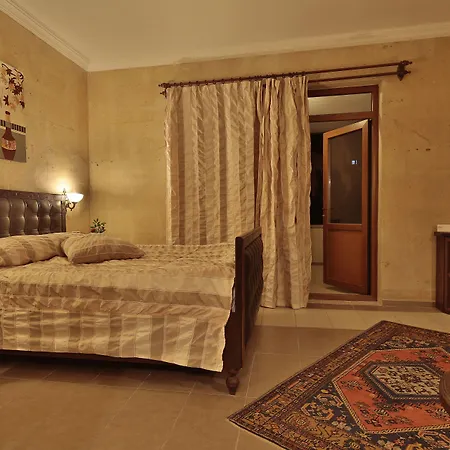 ロイヤル ストーン ハウシズ ホテル 3*