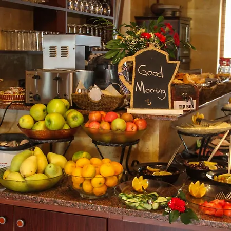 ロイヤル ストーン ハウシズ 3*