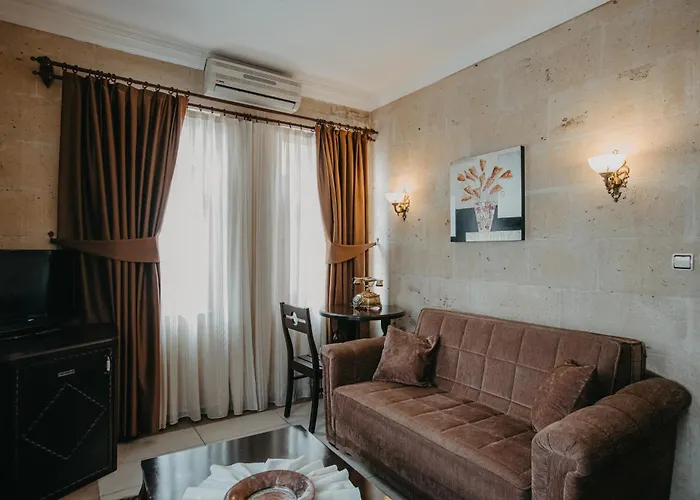 Royal Stone - Hotel 3*