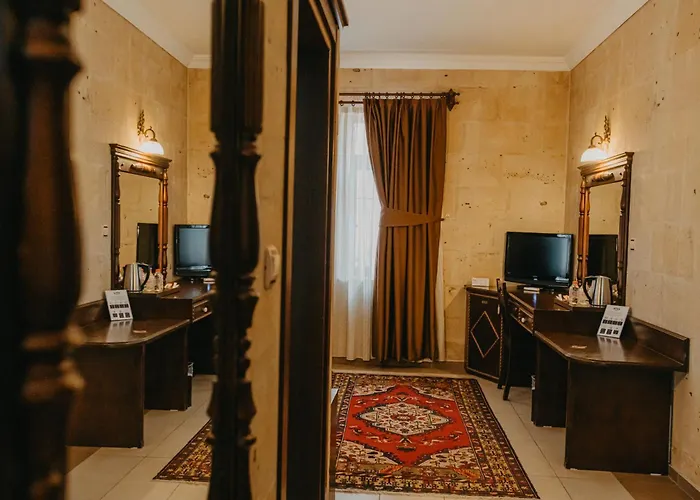 Royal Stone - Hotel 3*